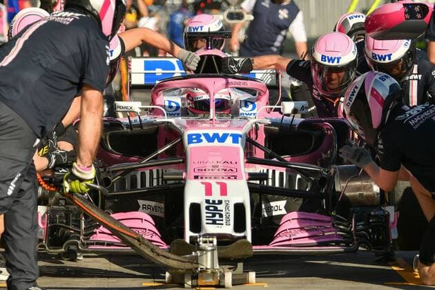 March 23, 2018: Sergio Perez (MEX) 11 from the Sahara Force India F1 team practising a pit stop during practice session two at the 2018 Australian Formula One Grand Prix at Albert Park, Melbourne, Australia. Cal Media Formula One 2018: Australia - Practice 2 - ZUMAc04_ 20180323_zaf_c04_044 Copyright: xSydneyxLowx
