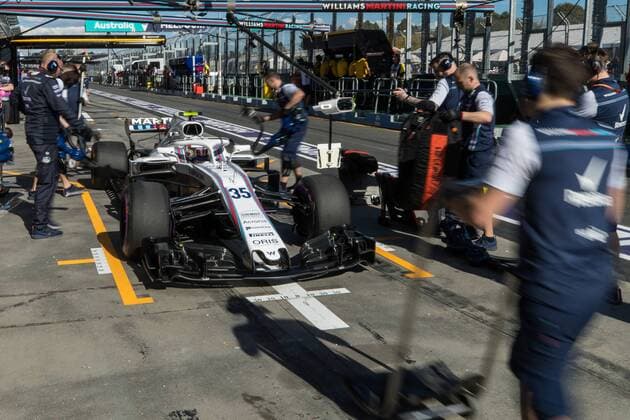 Sergei Sirotkin (Williams Martini Racing) an der Box, Grosser Preis von Australien 2018, freies Training, Motorsport, Formel 1, 23.03.2018, Melbourne Copyright: xIllman Eibner-Pressefotox Ep_eer
