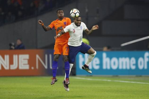 (L-R) Quincy Promes of Holland, Danny Rose of England during the International Friendly Länderspiel match match between The Netherlands and England at the Amsterdam Arena on March 23, 2018 in Amsterdam, The Netherlands International friendly match 2017 2018 xVIxVIxImagesx xMauricexvanxSteenxIVx 10423653