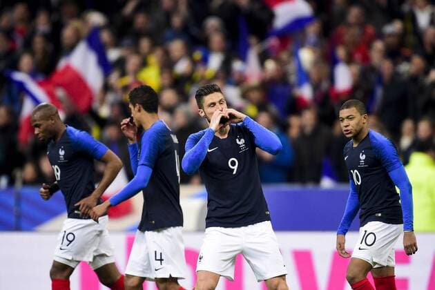 joie des joueurs de l equipe de France apres but de Olivier Giroud (Fra) FOOTBALL : France vs Colombie - Match Amical - St Denis - 23 03 2018 JBAutissier Panoramic 