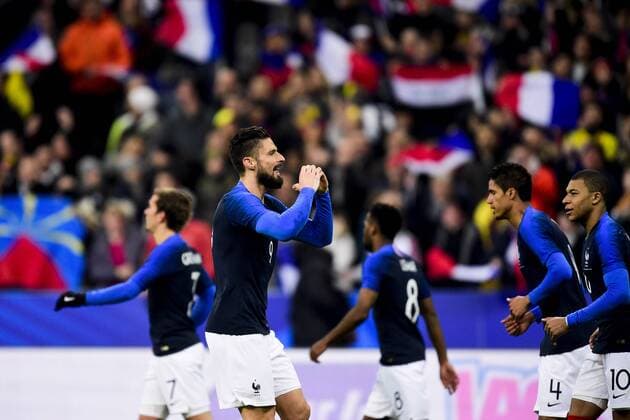Bilder des Tages - SPORT joie des joueurs de l equipe de France apres but de Olivier Giroud (Fra) FOOTBALL : France vs Colombie - Match Amical - St Denis - 23 03 2018 JBAutissier Panoramic 