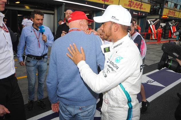 24th March 2018, Melbourne Grand Prix Circuit, Melbourne, Australia; Melbourne Formula One Grand Prix, qualifying; Lewis Hamilton (Great Britain) of Mercedes AMG Petronas F1 Team Mercedes greets Niki Lauda  ActionPlus12004740