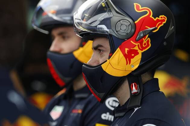 Motorsports: FIA Formula One World Championship WM Weltmeisterschaft 2018, Melbourne, Victoria : Motorsports: Formula 1 2018 Rolex Australian Grand Prix, Team, Red Bull Racing), Melbourne Australia