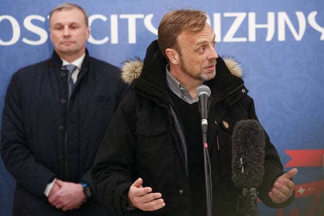 NIZHNY NOVGOROD, RUSSIA - MARCH 24, 2018: Nizhny Novgorod Deputy Governor Dmitry Svatkovsky (L) and FIFA Director of Competitions Colin Smith visit Nizhny Novgorod Stadium, a venue of the 2018 FIFA World Cup WM Weltmeisterschaft Fussball in Russia. Mikhail Solunin TASS  TS079295