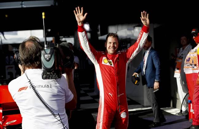 Motorsports: FIA Formula One World Championship WM Weltmeisterschaft 2018, Melbourne, Victoria : Motorsports: Formula 1 2018 Rolex Australian Grand Prix, , 5 Sebastian Vettel (GER, Scuderia Ferrari) Melbourne Australia