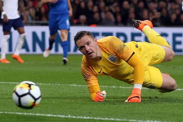 England v Italy International Friendly L?nderspiel Jack Butland of England watches the ball go past the post during the International Friendly match at Wembley Stadium, London Content Not Available For UK Newspapers Copyright: xPaulxChestertonx FIL-11556-0011