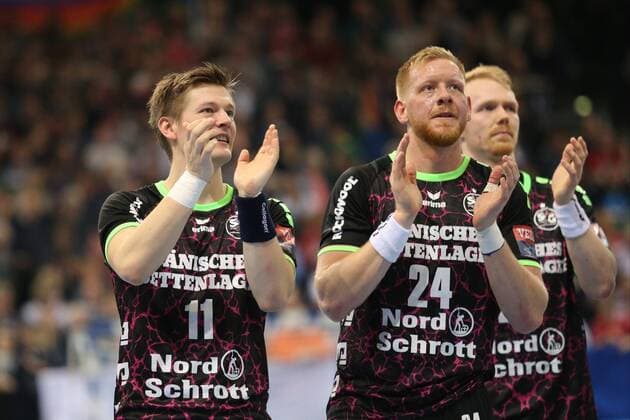 SG Flensburg-Handewitt - IFK Kristianstad, EHF Champions League; Flensburg, 28.03.18 Flensburg, 28.03.18, Handball, VELUX EHF Champions League, Saison 2017 2018, Achtelfinale, SG Flensburg-Handewitt - IFK Kristianstad : Lasse Svan Hansen (SG Flensburg-Handewitt, 11), Jim Gottfridsson (SG Flensburg-Handewitt, 24), Anders Zachariassen (SG Flensburg-Handewitt, 22)