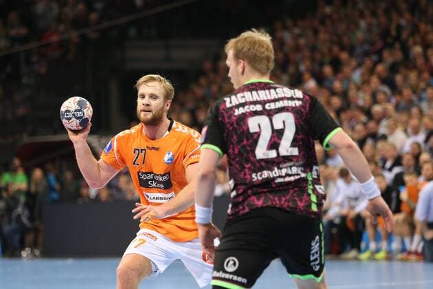 Gunnar Steinn Jonsson (IFK Kristianstad, 27), Anders Zachariassen (SG Flensburg-Handewitt, 22) Flensburg Schleswig-Holstein Deutschland Flens-Arena Copyright: xAgentur54Gradx xSpeedphotosx