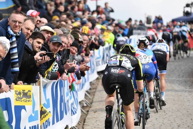 Illustration picture shows the pack of riders in action during the women elite race of the Ronde van Vlaanderen - Tour des Flandres - Tour of Flanders one day cycling race, 150,9km with start and finish in Oudenaarde, Sunday 01 April 2018. DAVIDxSTOCKMAN  x05322039x