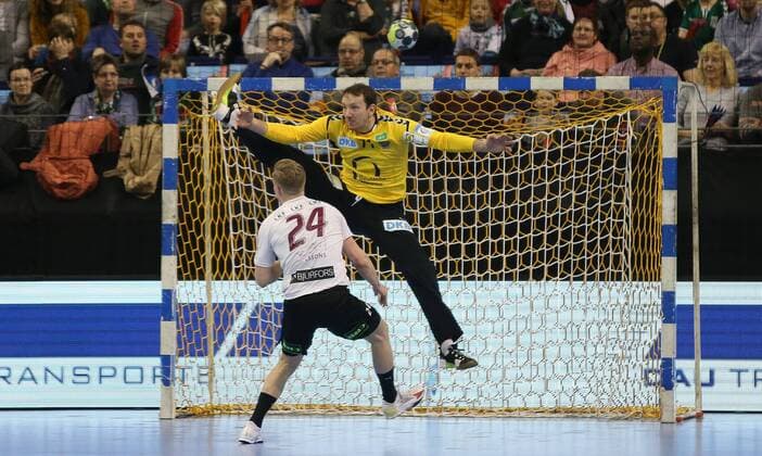 Bilder des Tages - SPORT 01.04.18, Handball - EHF-Pokal, Gruppe B, 12.Spieltag, Füchse Berlin - Lugi Lund Bild: Petr Stochl Handball - EHF-Pokal - Füchse Berlin - Lugi Lund