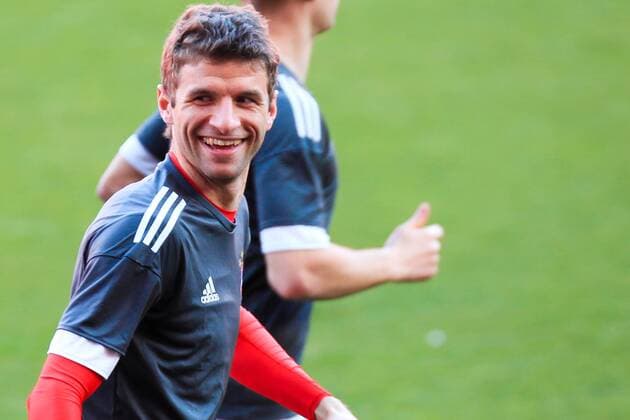 2nd April 2018, Ramon Sanchez Pizjuan, Seville, Spain; UEFA Champions League football, Sevilla versus Bayern Munich, pre match press conference PK Pressekonferenz and training session; Thomas Muller of Bayern Munich smiles during the training session  ActionPlus12007906