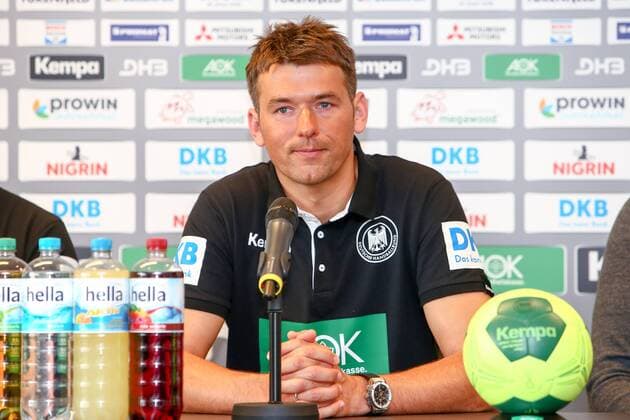 DHB Pressekonferenz Handball Leipzig, 03.04.2018, Lindner Hotel, Pressekonferenz DHB Männer Nationalmannschaft vor dem Länderspiel gegen Serbien , Im Bild: Bundestrainer Christian Prokop ,