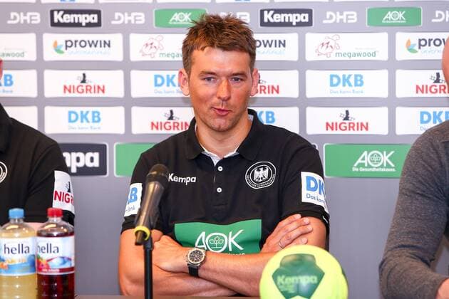 Bilder des Tages - SPORT DHB Pressekonferenz Handball Leipzig, 03.04.2018, Lindner Hotel, Pressekonferenz DHB Männer Nationalmannschaft vor dem Länderspiel gegen Serbien , Im Bild: Bundestrainer Christian Prokop ,