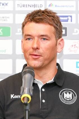 DHB Pressekonferenz Handball Leipzig, 03.04.2018, Lindner Hotel, Pressekonferenz DHB Männer Nationalmannschaft vor dem Länderspiel gegen Serbien , Im Bild: Bundestrainer Christian Prokop ,