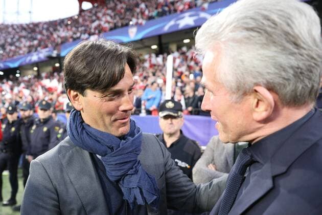 l-r: Chef-Trainer Vincenzo Montella (FC Sevilla) begruesst Chef-Trainer Jupp Heynckes (FC Bayern Muenchen), FC Sevilla vs. FC Bayern Muenchen, Fussball, Viertelfinale, Champions League, 03.04.2018 Sevilla Sevilla Spanien