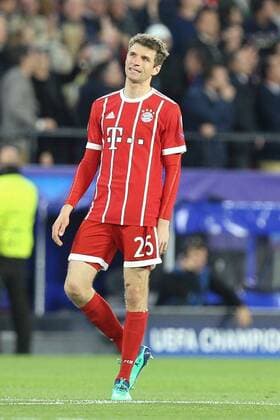 enttaeuschung bei Thomas Mueller 25 (FC Bayern Muenchen) nach dem Tor, FC Sevilla vs. FC Bayern Muenchen, Fussball, Viertelfinale, Champions League, 03.04.2018 Sevilla Sevilla Spanien