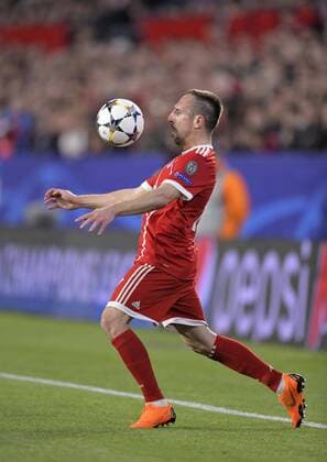 03.04.2018, Fussball UEFA Champions League 2017 2018, Viertelfinale, FC Sevilla - FC Bayern München, im Stadion Ramon Sanchez Pizjuan, Sevilla (Spanien). Franck Ribery (FC Bayern München) am Ball.