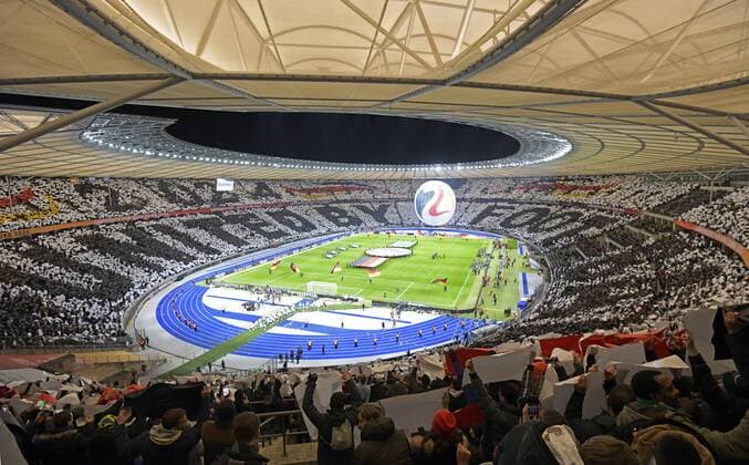 27.03.2018, Fussball Länderspiel, Deutschland - Brasilien, im Olympiastadion Berlin. Fanchoreografie bei der Einmarsch-Zeremonie vor dem Spiel.