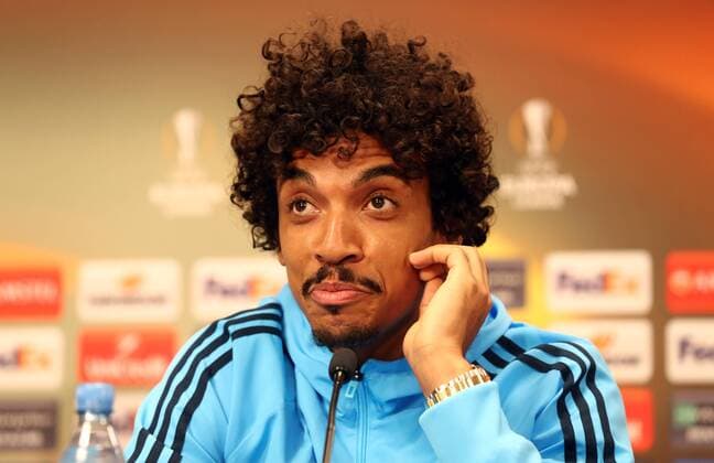 Olympique Marseille - PK Euro League Leipzig, 04.04.2018, Red Bull Arena, Fussball, UEFA EURO EM Europameisterschaft Fussball League , PK am Vortag des Viertelfinals, RB Leipzig vs. Olympique de Marseille , Im Bild: Luiz Gustavo (Olympique Marseille, Spieler) ,