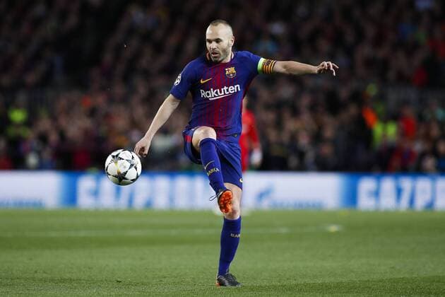 April 4, 2018 - Barcelona, Catalonia, Spain - April 4, 2018 - Barcelona, Spain - Uefa Champions League Quarter final first leg, FC Barcelona Barca v AS Roma: Andres Iniesta of FC Barcelona controls the ball. Uefa Champions League Quarter final first leg, FC Barcelona v Chelsea CF.Apr 4th - ZUMAa178 20180404_zap_a178_006 Copyright: xMarcxDominguezx