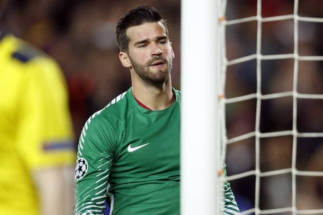 goalkeeper Alisson Becker of AS Roma during the UEFA Champions League quarter final match between FC Barcelona Barca and AS Roma at the Camp Nou stadium on April 04, 2018 in Barcelona, Spain. UEFA Champions League 2017 2018 xVIxVIxImagesx xMauricexvanxSteenxIVx 10542921