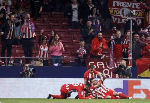 Atletico de Madrid players celebrates a goal during the UEFA Europe League 2017 18 quarter finals, first leg match between Atletico de Madrid and Sporting Portugal, at Wanda Metropolitano Stadium in Madrid on April 5, 2018. (Photo by Guille Martinez Cordon Press)  xGuillexMartinezx xEuropaxLeaguex2017 18:xAtleticoxdexMadridxvsxSportingxPortugalx