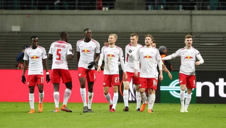 RB Leipzig - Marseille Fussball Euro League Leipzig, 05.04.2018, Red Bull Arena, Fussball, UEFA EURO EM Europameisterschaft Fussball League , Viertelfinale, RB Leipzig vs. Olympique de Marseille , Im Bild: Leipziger Torjubel nach dem Treffer zum 1:0 durch Timo Werner (r., RB Leipzig). ,