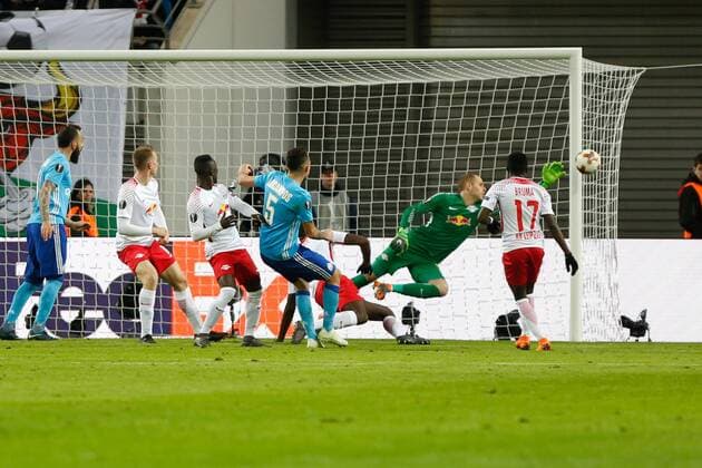05.04.2018, xtgx, Fussball UEFA Europa League, RB Leipzig - Olympique Marseille, emspor, v.l. Lucas Ocampos (Olympique Marseille, 5) verfehlt das tor, misses goal, miss Leipzig