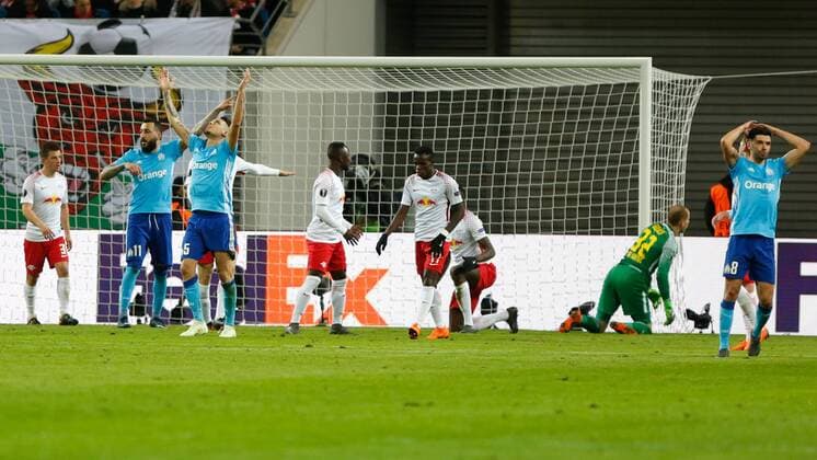 05.04.2018, xtgx, Fussball UEFA Europa League, RB Leipzig - Olympique Marseille, emspor, v.l. Konstantinos Mitroglu (Olympique Marseille, 11), Lucas Ocampos (Olympique Marseille, 5), Morgan Sanson (Olympique Marseille, 8) enttäuscht, schaut enttäuscht, niedergeschlagen, disappointed Leipzig