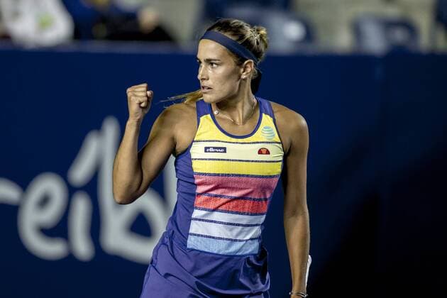 Monica Puig of Puerto Rico in action against Stefanie Voegele of Switzerland, during a round of 16 match at the Tennis Open of Monterrey, Mexico, 05 April 2018. Tennis Open of Monterrey !ACHTUNG: NUR REDAKTIONELLE NUTZUNG!  Copyright: xMiguelxSierrax MEX37 20180406-636585921839675173