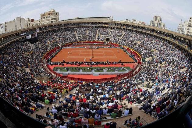 Themen der Woche - SPORT Bilder des Tages - SPORT April 6, 2018 - Valencia, Valencia, Spain - General view of the match between David Ferrer of Spain and Alexander Zverev of Germany during day one of the Davis Cup World Group Quarter Finals match between Spain and Germany at Plaza de Toros de Valencia on April 6, 2018 in Valencia, Spain Spain v Germany - Davis Cup by BNP Paribas World Group Quarter Final  - ZUMAn230 20180406_zaa_n230_140 Copyright: xDavidxAliagax