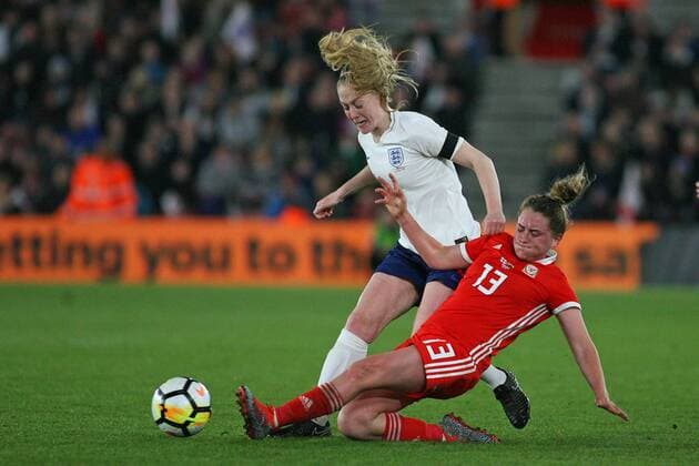 Football - 2017 2018 Womens World Cup Qualifier - UEFA Group One: England vs. Wales Rachel Rowe of Wales tackles Englands Keira Walsh at St Marys Stadium COLORSPORT SHAUN BOGGUST 