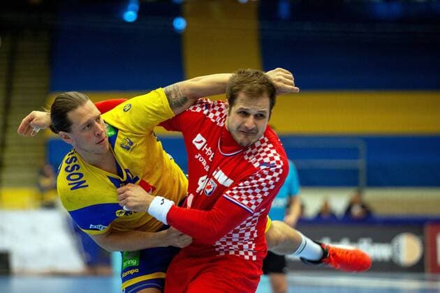 180407 Sveriges Mattias Zachrisson under landskampen i handboll mellan Sverige och Kroatien den 7 april 2018 i Norrköping. Copyright: JosefinexLoftenius BB180407LO001