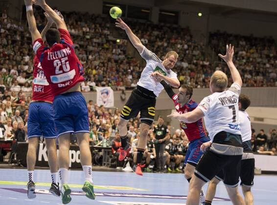 Deutschland vs. Serbien Handball Länderspiel ; Test Deutschland vs. Serbien, 7.4.2018 Julius Kühn