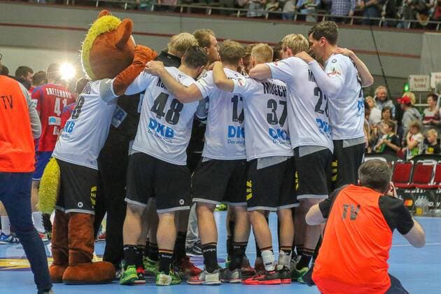 Die Deutsche Handball Nationalmannschaft nach dem Spiel gegen Serbien Deutschland vs. Serbien, Handball Laenderspiel 07.04.2018 Dortmund Nordrhein-Westfalen Germany Westfalenhalle Copyright: xAgentur54Gradx SebastianxSendlakx