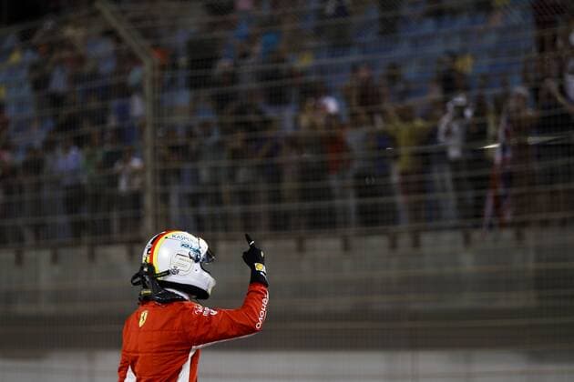 VETTEL Sebastian (ger), Scuderia Ferrari celebrating pole position during 2018 Formula 1 FIA World Championship WM Weltmeisterschaft Bahrain Grand Prix, at Sakhir from April 5 to 8 I Motorsports: FIA Formula One World Championship 2018, Grand Prix of Bahrain, Sakhir Bahrain