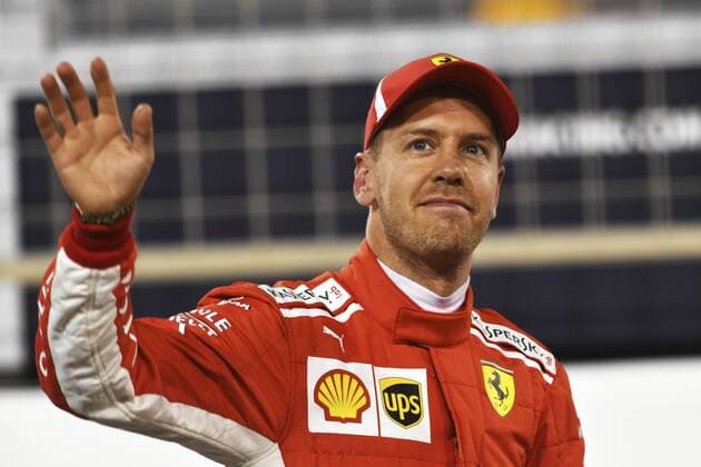 Jornada de clasificación del Gran Premio de Bahrein en el circuito de Sakhir. En la imagen, Sebastian Vettel.Grand Prix of Bahrein qualifying round at Sakhir circuit. In this picture, Sebastian Vettel.  RV RACING PRESS