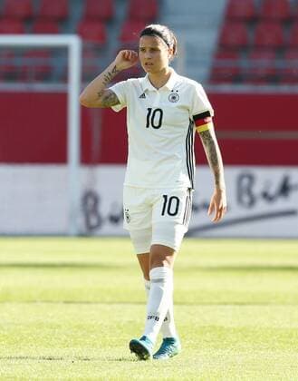 Dzsenifer Marozsan nachdenklich Einzelbild Freisteller Aktion Fußball Fussball Länderspiel WM Qualifikation Frauen Damen Saison 2017 2018 07.04.2018 DFB Nationalmannschaft GER BRDeutschland vs. Tschechien CZE