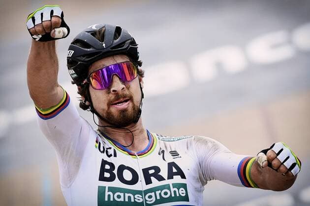 Themen der Woche - SPORT Bilder des Tages - SPORT Slovakian Peter Sagan of Bora-Hansgrohe celebrates as he crosses the finish line to win the 116th edition of the Paris-Roubaix one day cycling race, from Compiegne, near Paris to Roubaix. YORICKxJANSENS  x05326421x
