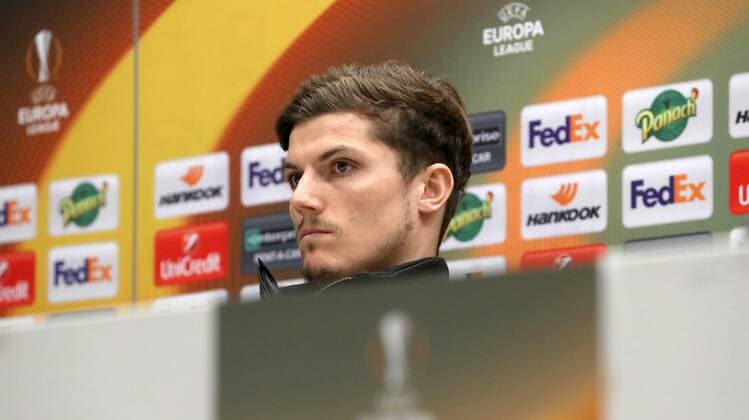RB Leipzig - Pressekonferenz Fussball Euro League Marseille 11.04.2018, Stade Velodrome, Fussball, UEFA EURO EM Europameisterschaft Fussball League, Viertelfinale , Pressekonferenz von RB Leipzig am Vortag des EL-Spieles Olympique Marseille vs. RB Leipzig. , Im Bild; Marcel Sabitzer (7, RB Leipzig). ,