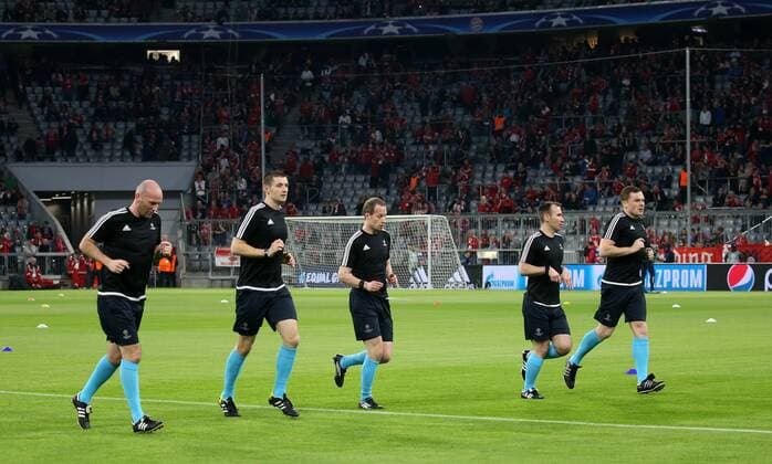 UEFA Champions League, FC Bayern München - Sevilla FC, Viertelfinale Rueckspiel Quarter-Finals 2nd leg, 11.04.2018 in der Allianz Arena, Saison 2017 18, xmdx, Schiedsrichtergespann, FC Bayern Muenchen - Sevilla FC