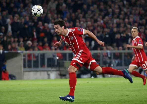 UEFA Champions League, FC Bayern München - Sevilla FC, Viertelfinale Rueckspiel Quarter-Finals 2nd leg, 11.04.2018 in der Allianz Arena, Saison 2017 18, xmdx, Mats HUMMELS (5, FC Bayern Muenchen) FC Bayern Muenchen - Sevilla FC