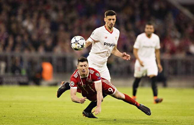 München, 11.04.2018 Robert Lewandowski (FCB), Clement Lenglet (Sevilla) FC Bayern München - FC Sevilla