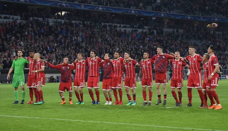 11.04.2018, Fussball UEFA Champions League, Saison 2017 2018, Viertelfinale, FC Bayern Muenchen - FC Sevilla, erns Spieler feiern den Einzug ins Halbfinale
