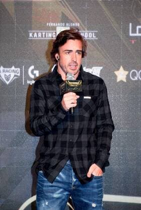 April 11, 2018 - Shanghai, Shanghai, China - Shanghai, CHINA-11th April 2018: Spanish Formula One racing driver Fernando Alonso Diaz attends a press conference PK Pressekonferenz in Shanghai, April 11th, 2018, declaring that he will build karting center and school in China. Fernando Alonso Diaz  - ZUMAs145 82753346st Copyright: xYexLiangjunx