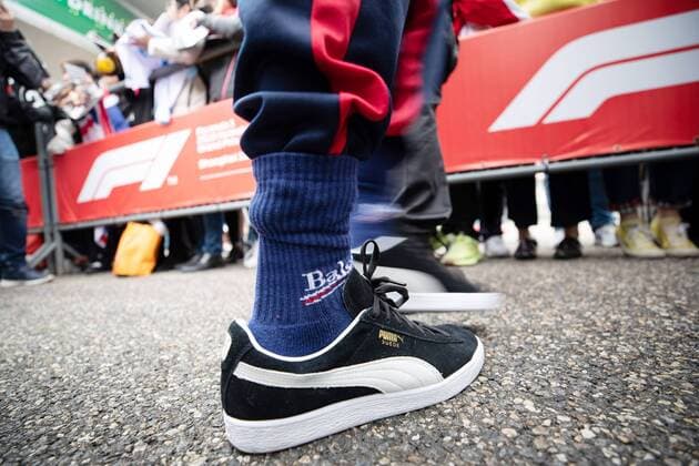 Bilder des Tages - SPORT Schuhe von Lewis Hamilton (Mercedes AMG Petronas Formula One Team) , Grosser Preis von China 2018, Ankunft der Fahrer 12.04.18, Shanghai Copyright: xEIBNER Illmannx EP_EER