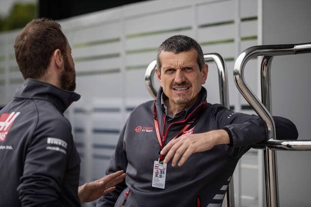 Guenther Steiner ( Teamchef des F1-Rennstalls Haas) , Grosser Preis von China 2018, Ankunft der Fahrer 12.04.18, Shanghai Copyright: xEIBNER Illmannx EP_EER