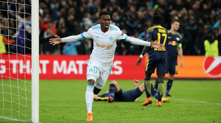 Marseille - RB Leipzig Fussball Euro League Marseille 12.04.2018, Stade Velodrome, Fussball, UEFA EURO EM Europameisterschaft Fussball League, Viertelfinale, Rückspiel , Olympique Marseille vs. RB Leipzig. , Im Bild; Tor für Olympique Marseille. Bouna Sarr (17, Marseille) erzielt den Treffer zum 2:1 und jubelt . ,