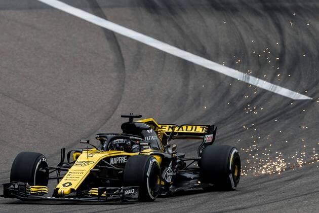 German F1 driver Nico Hulkenberg of Renault steers his car during a practice session for the 2018 Formula 1 Chinese Grand Prix at the Shanghai International Circuit in Shanghai, China, 13 April 2018. F1 drivers in full swing for Chinese Grand Prix in practice session  pbu784429_25