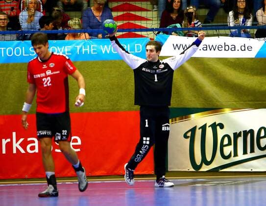 Überzeugte mit vielen guten Paraden: Torhüter Dominico Ebner (Bietigheim) Handball 2.Liga 2017 18 EHV Aue - SG BBM Bietigheim am 13.4.2018 EHV Aue - SG BBM Bietigheim